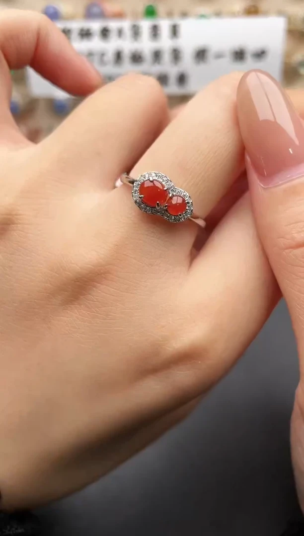 银S925镶嵌戒指翡翠一物一证一礼盒