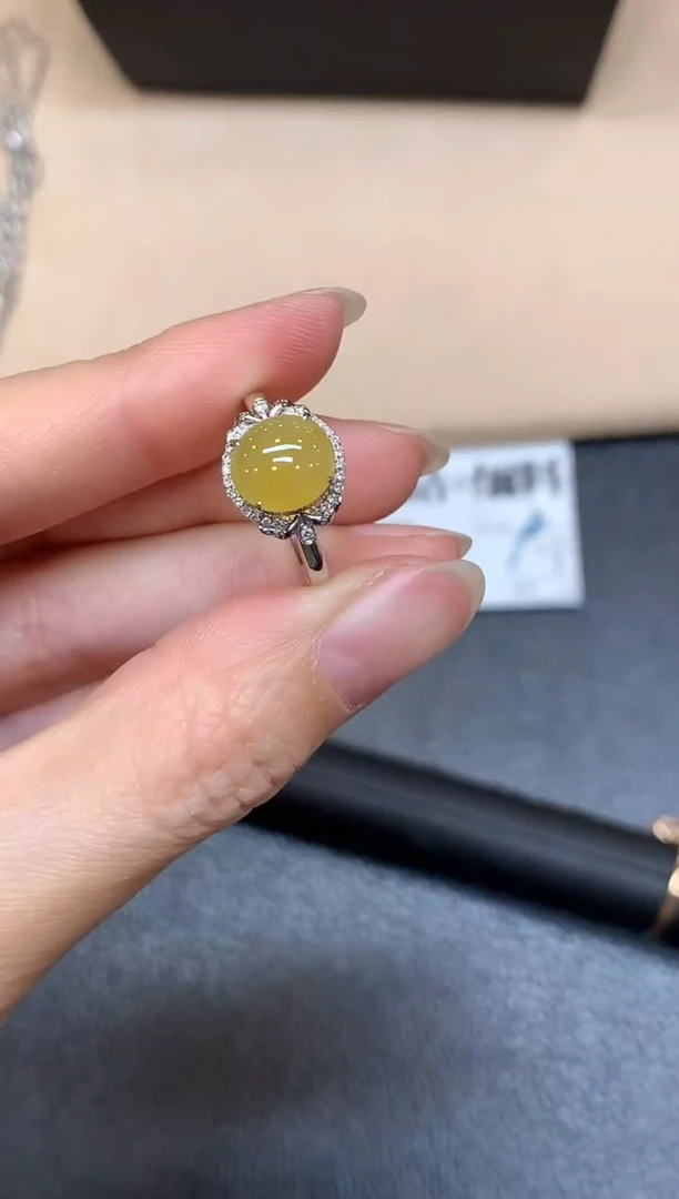 18K金镶嵌戒指翡翠13【无服务费蛋面【无服务费