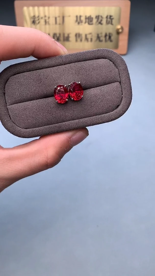 银S925镶嵌耳饰红宝石2222