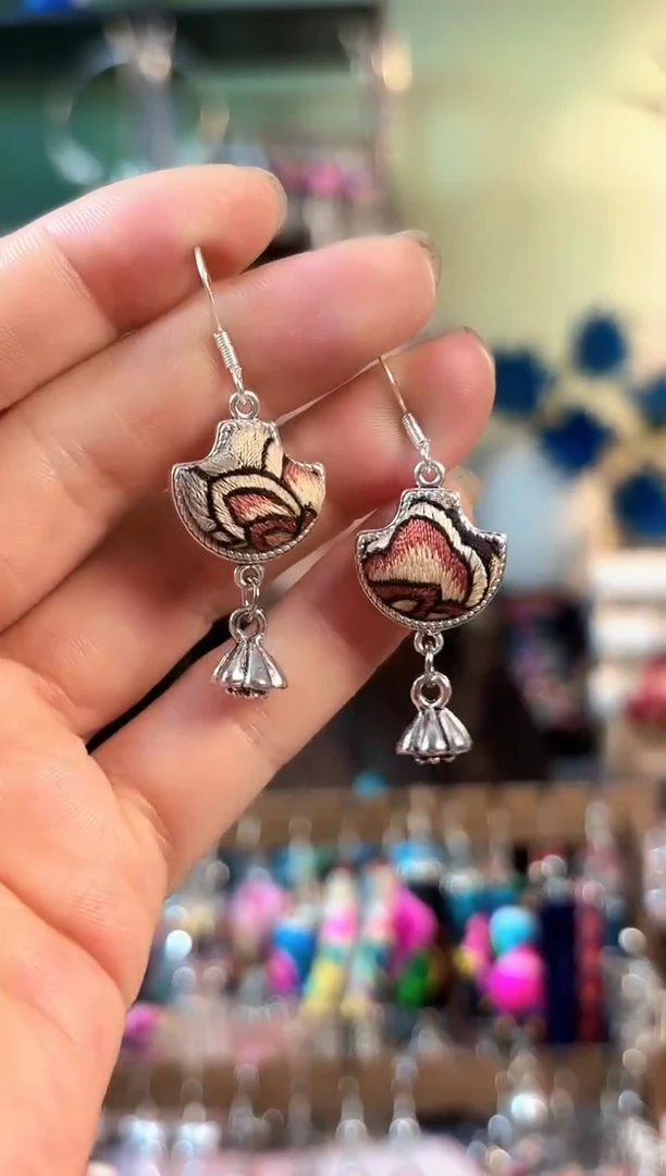 织绣彩云南阁非遗老绣351*