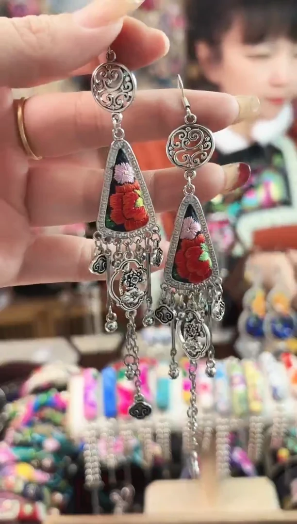 艺枝独绣手工饰品115