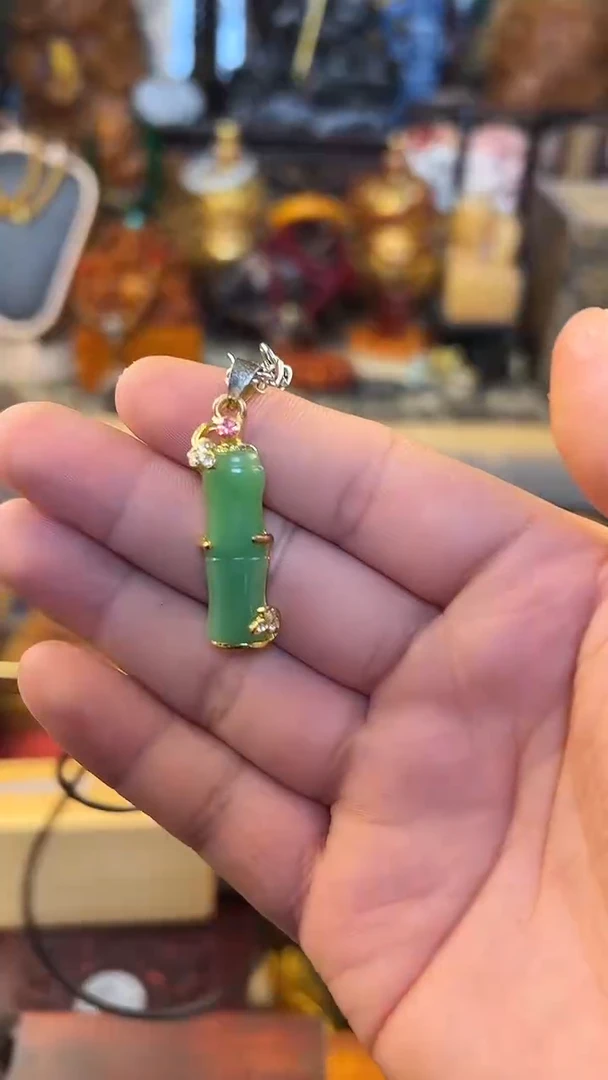 滴血莲花菩提吊坠 三三甄选