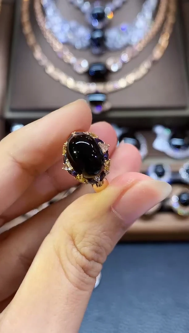 18K金镶嵌戒指翡翠D 53