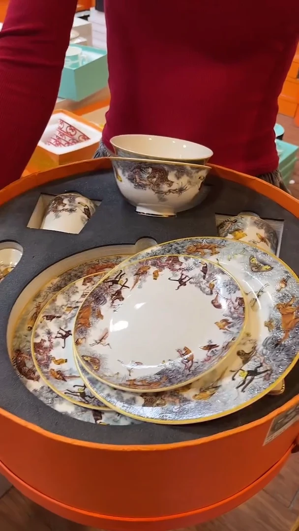 杯鸿辉家品牌瓷器，京东包邮！