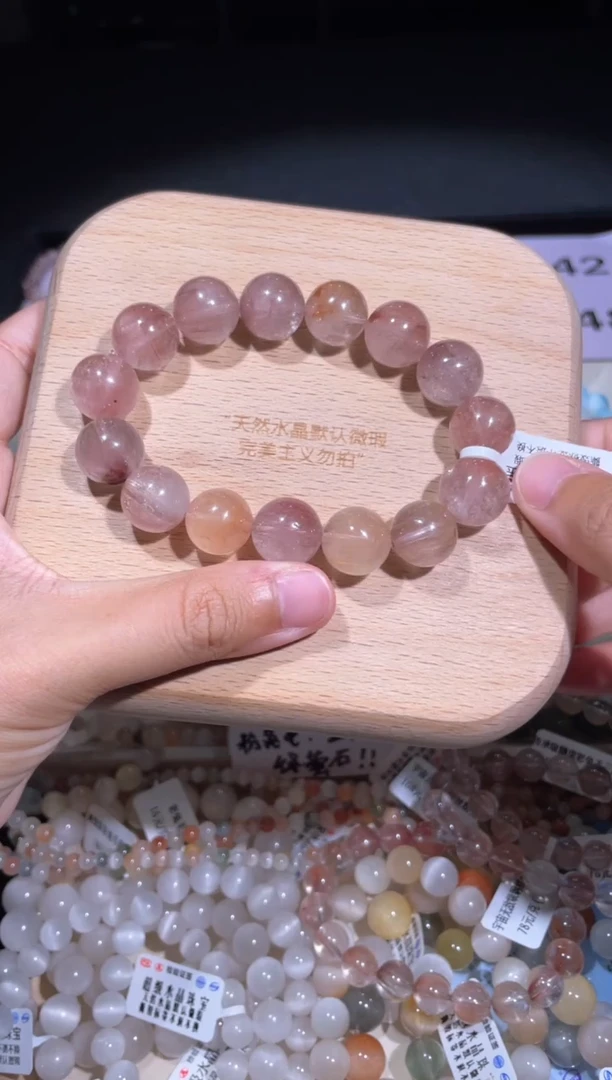 水晶手链未镶嵌40 号多样性发货一G 14+