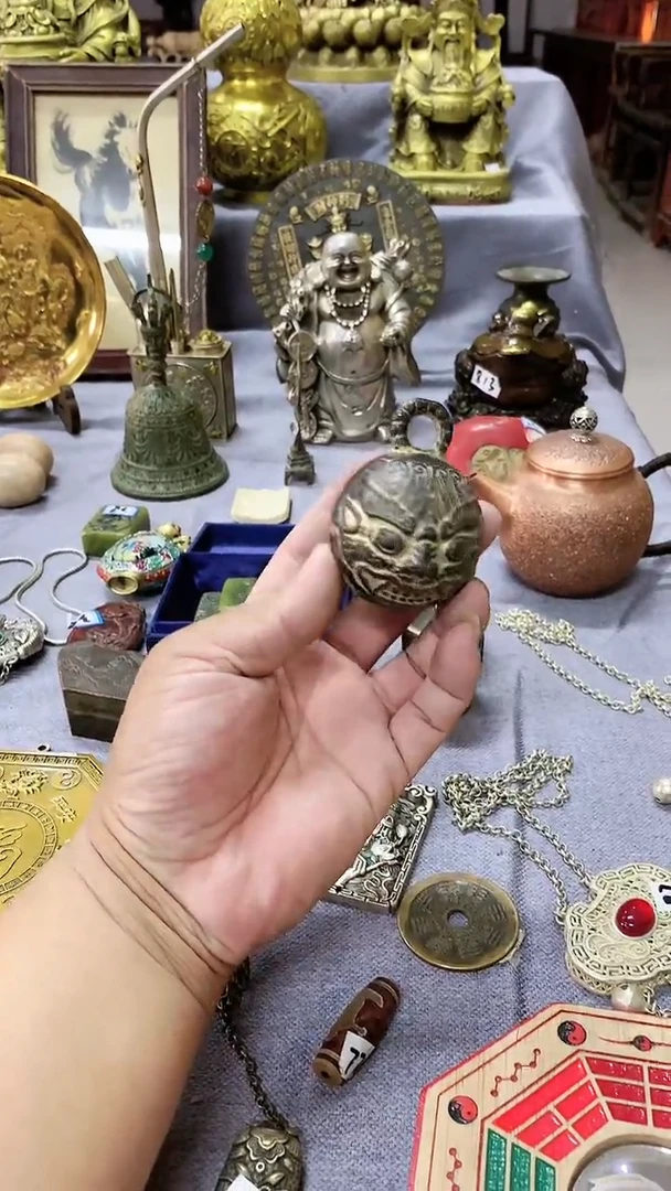 鸿兴工艺摆件虎头铃