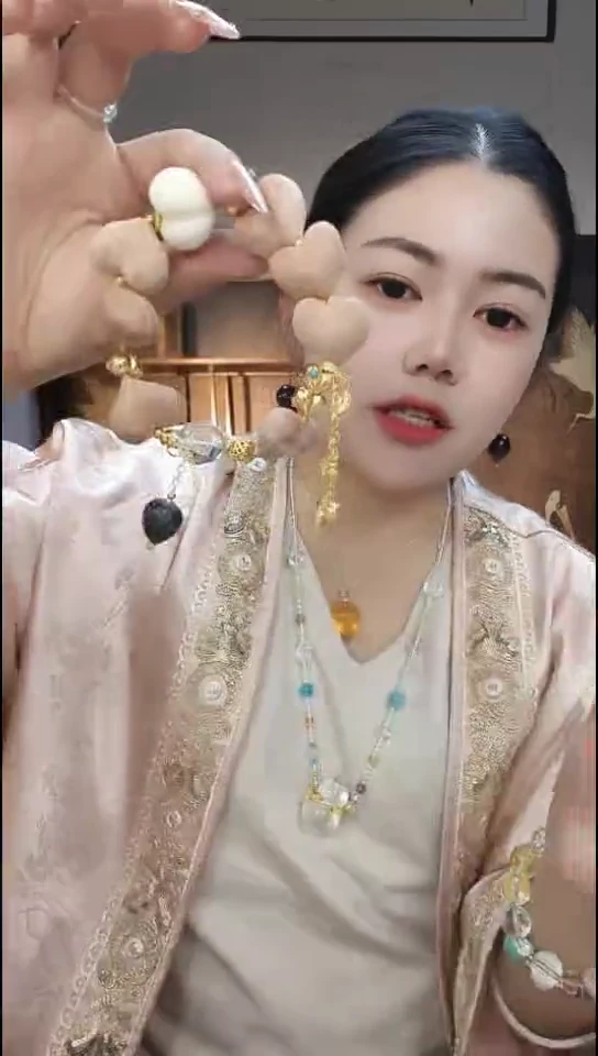 无合金卡西白露穿搭饰品