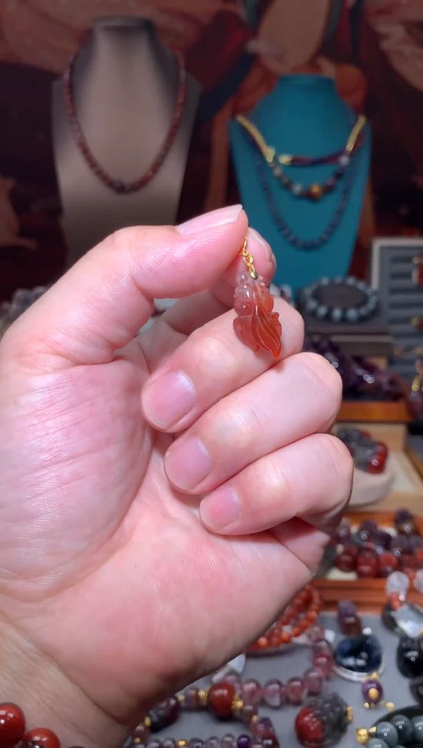 未镶嵌珠宝半成品水晶红极光锦鲤提溜，一个