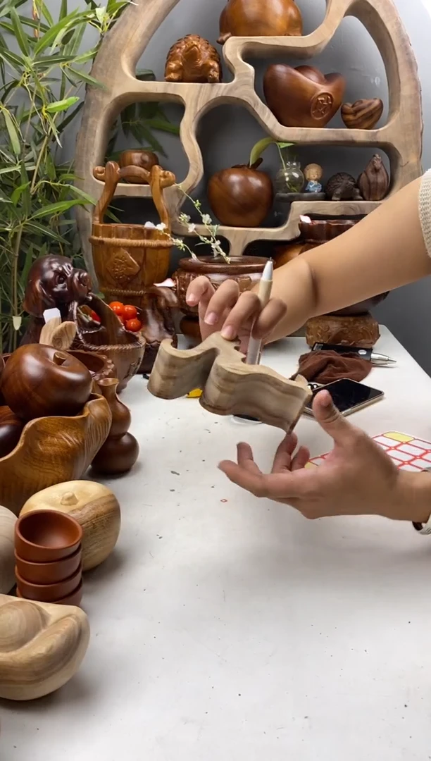 香樟木A53手机支架/尺寸