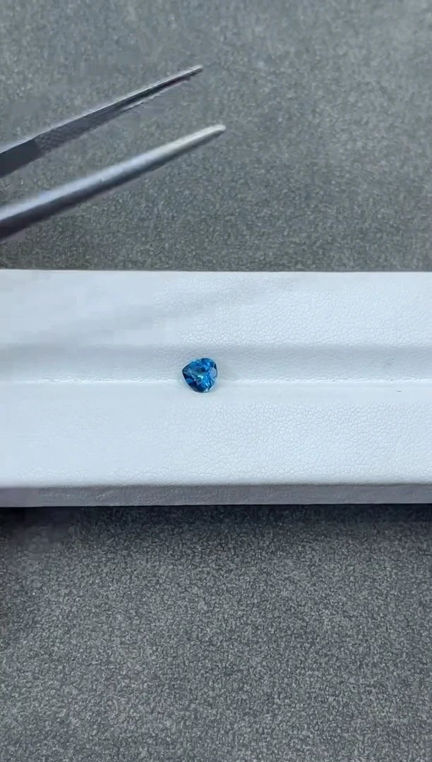 托帕石裸石天然裸石