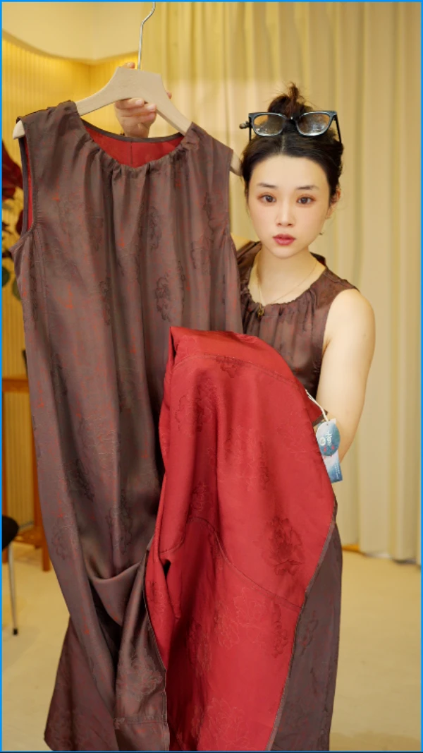 新款香云纱花萝无袖背心裙女度假风复古连衣裙女