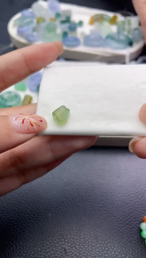 【闪购商品】定制翡翠未镶嵌11781111