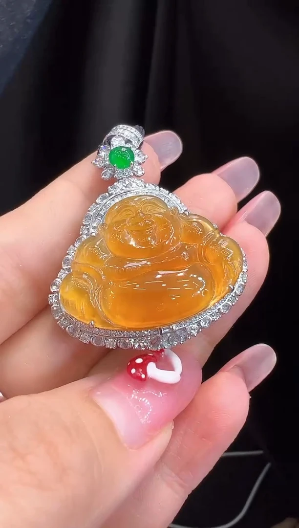 翡翠18K金镶嵌吊坠(不含链)总价5.8万分单