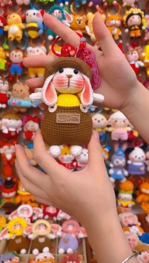 纯手工制作毛线钩织成品糖兔