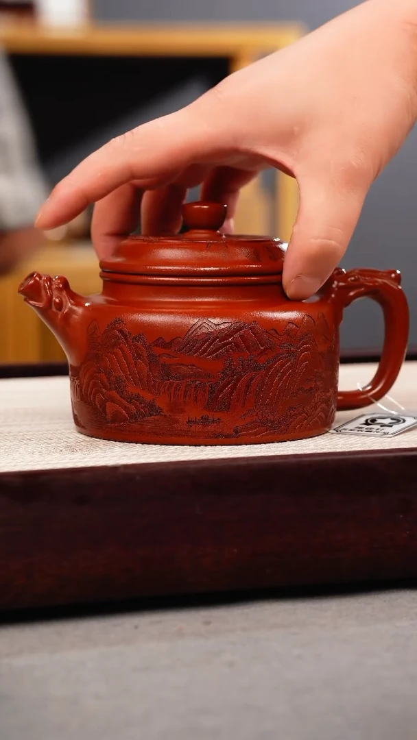 茶壶紫砂龙血砂 龙纹德钟 刻绘
