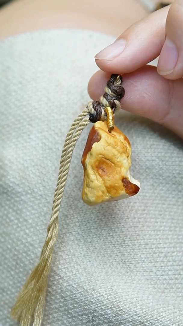 【闪购商品】琥珀裸石未镶嵌原石