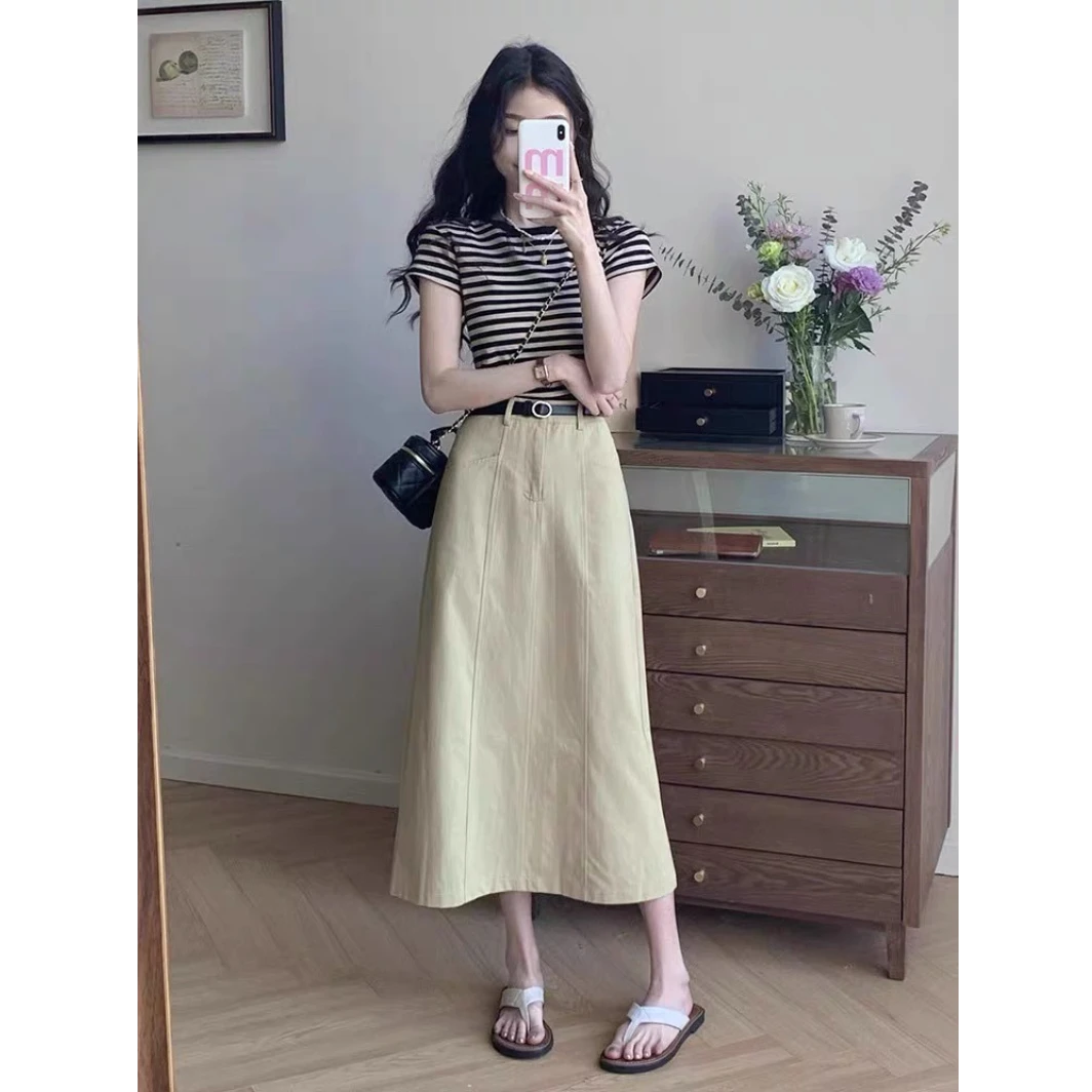 y775可盐可甜穿搭小个子轻熟港风复古条纹短袖T恤半身裙两件套装