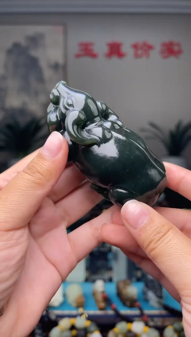 未镶嵌和田玉挂件1