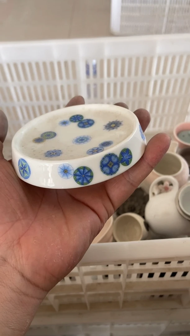 杯无运费险有瑕疵的摄影的产品有使用过的痕迹有点脏介意勿拍