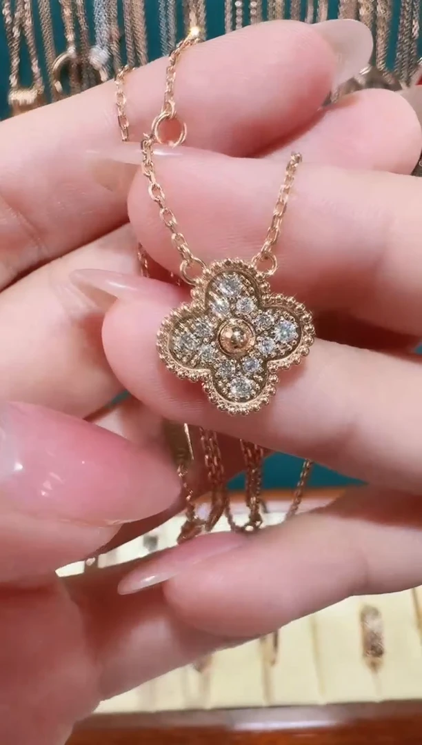 【闪购商品】钻石套链18K金镶嵌满钻四草套链