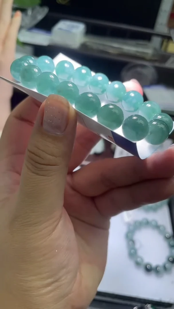 【闪购商品】翡翠手串未镶嵌翡翠多样性发货