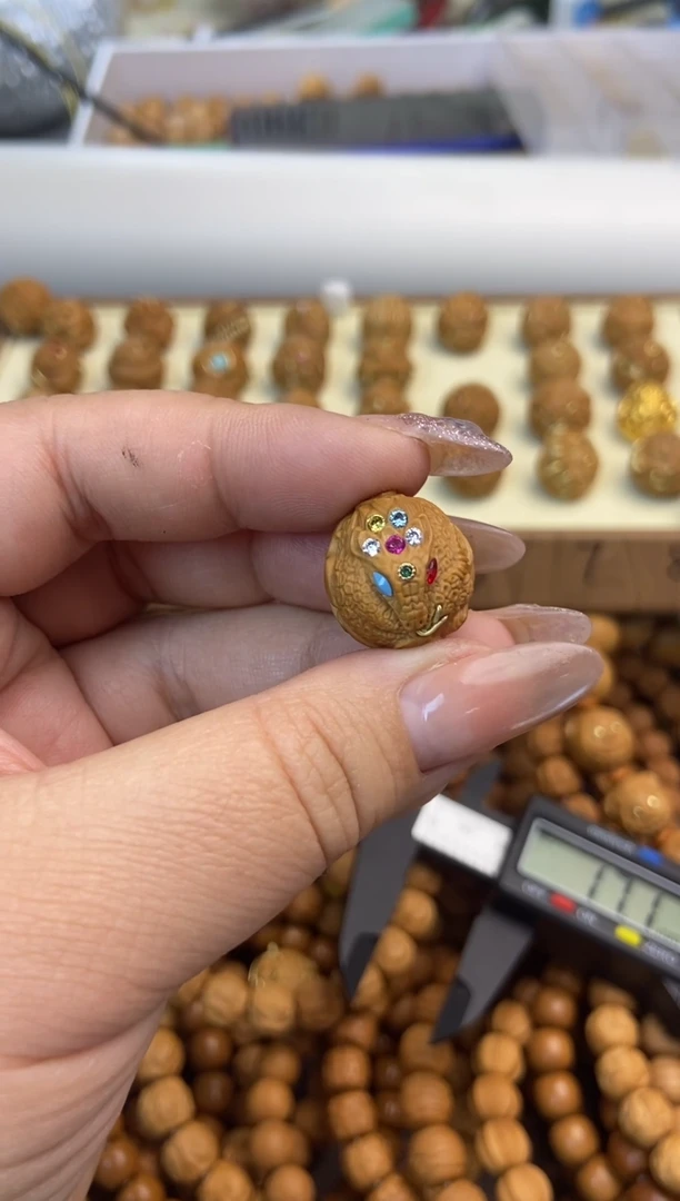 手串猴头核桃蛇女