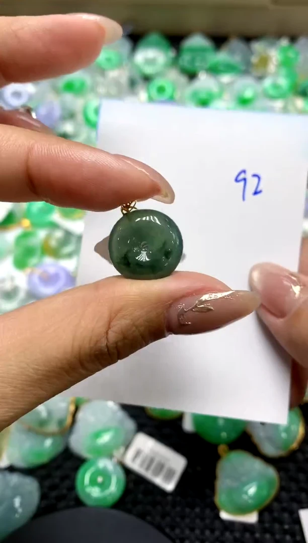 【闪购商品】翡翠颈饰18K金镶嵌111111111