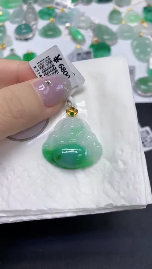 颈饰18K金镶嵌翡翠天然缅甸翡翠A货百元以上9元证书费自理