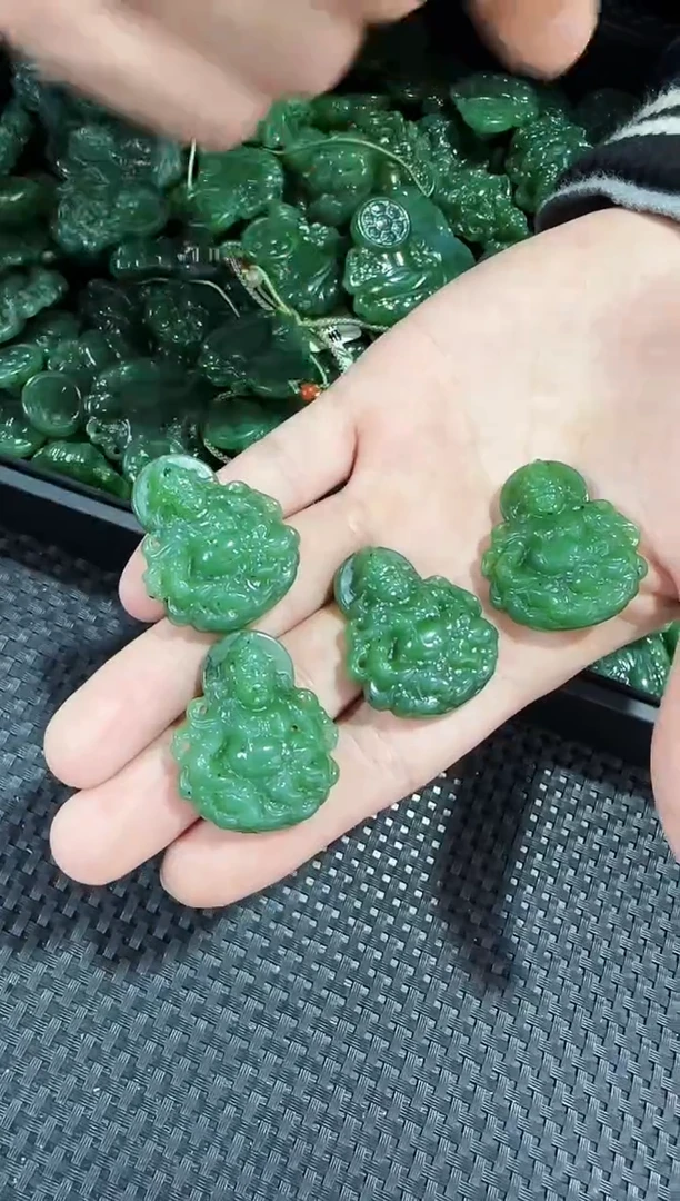 【闪购商品】和田玉（碧玉）吊坠未镶嵌黄财财 多样性发一