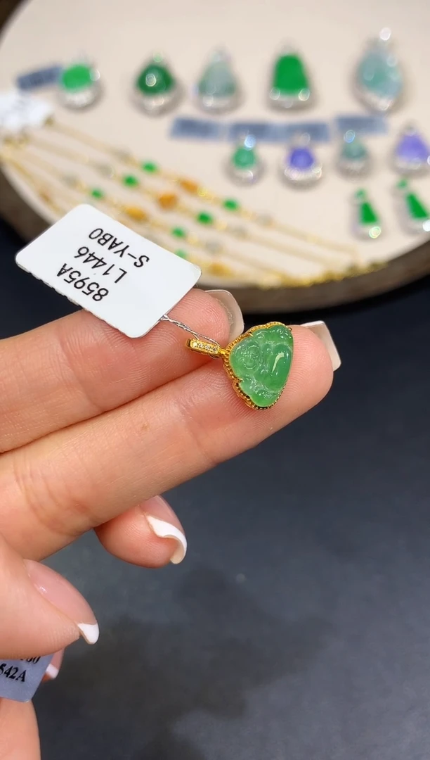 翡翠18K金镶嵌吊坠(不含链)L1446多样性发其一