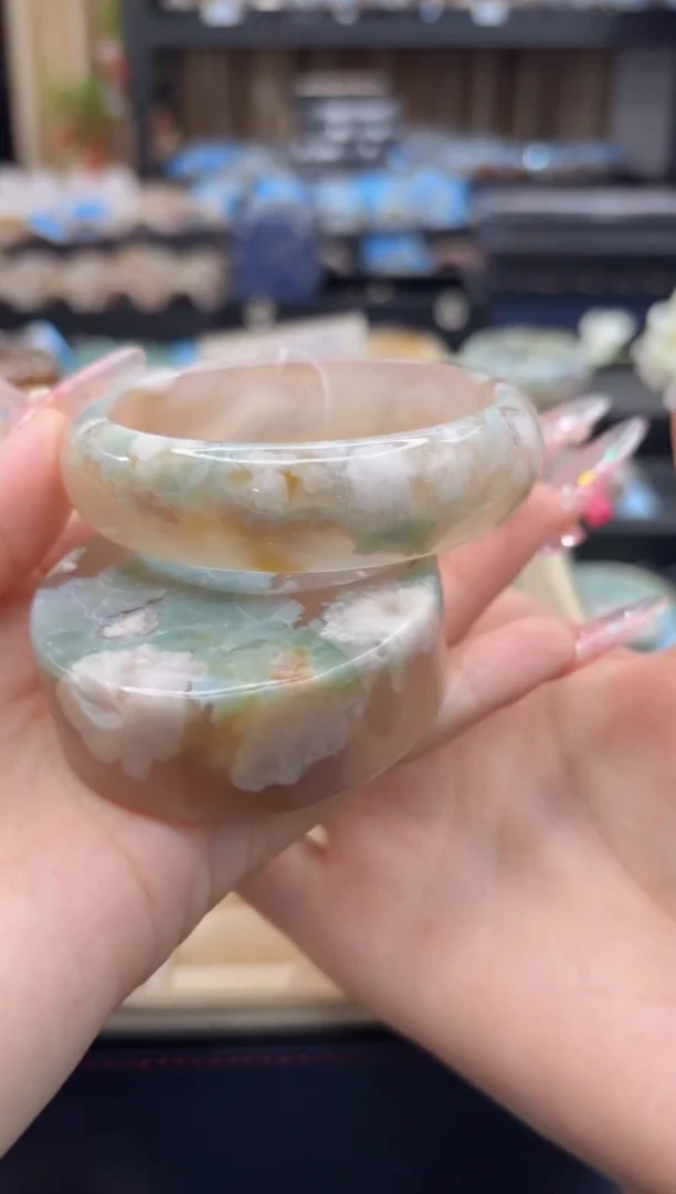 未镶嵌手镯石英质玉343(59圈赠送镯心)