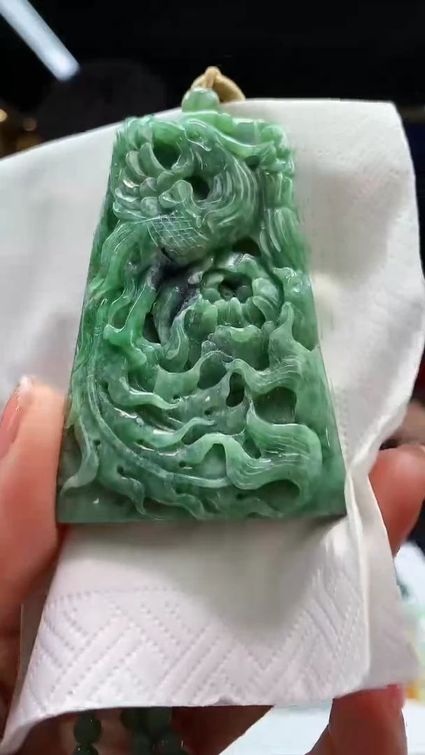 未镶嵌定制翡翠8005jj-毛货挂件赠珠链11
