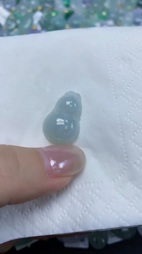 翡翠未镶嵌颈饰天然缅甸翡翠A货