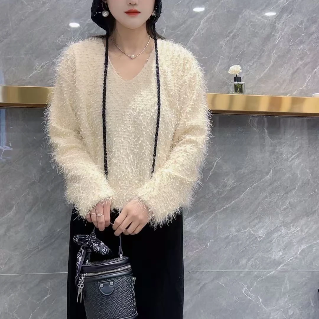 2025春款法式温柔风气质减龄百搭显瘦亮丝流苏V领针织衫女上衣