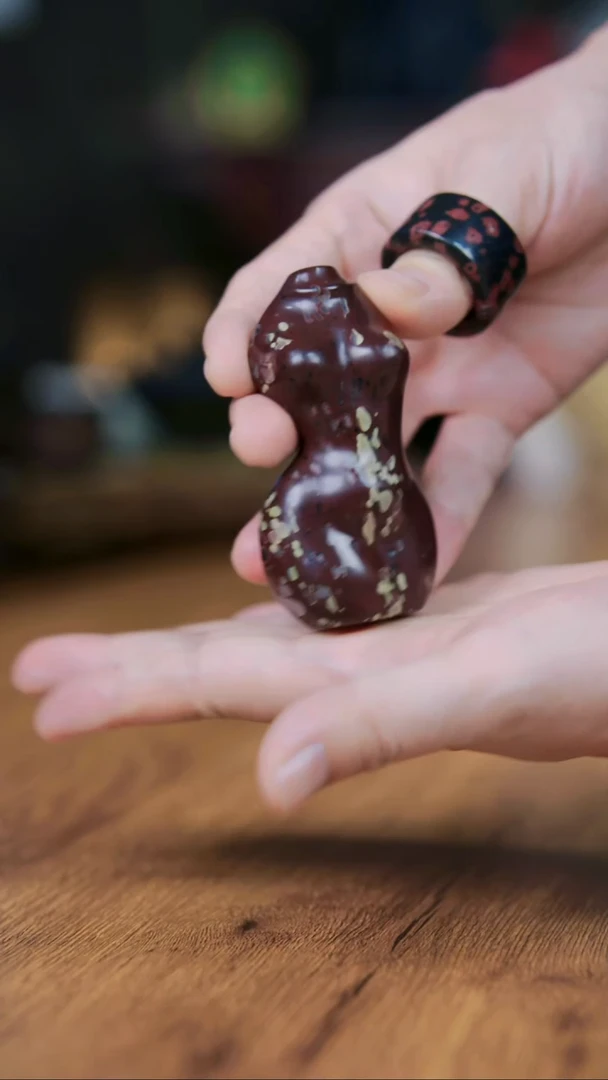 68老师手工作品，梅花玉，一物一拍