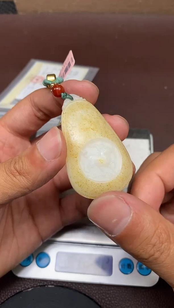 【闪购商品】和田玉p1.24拍一发一多样性发货未镶嵌69