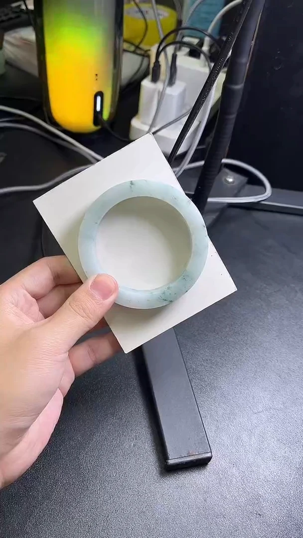 未镶嵌手镯定制翡翠瓜*定制