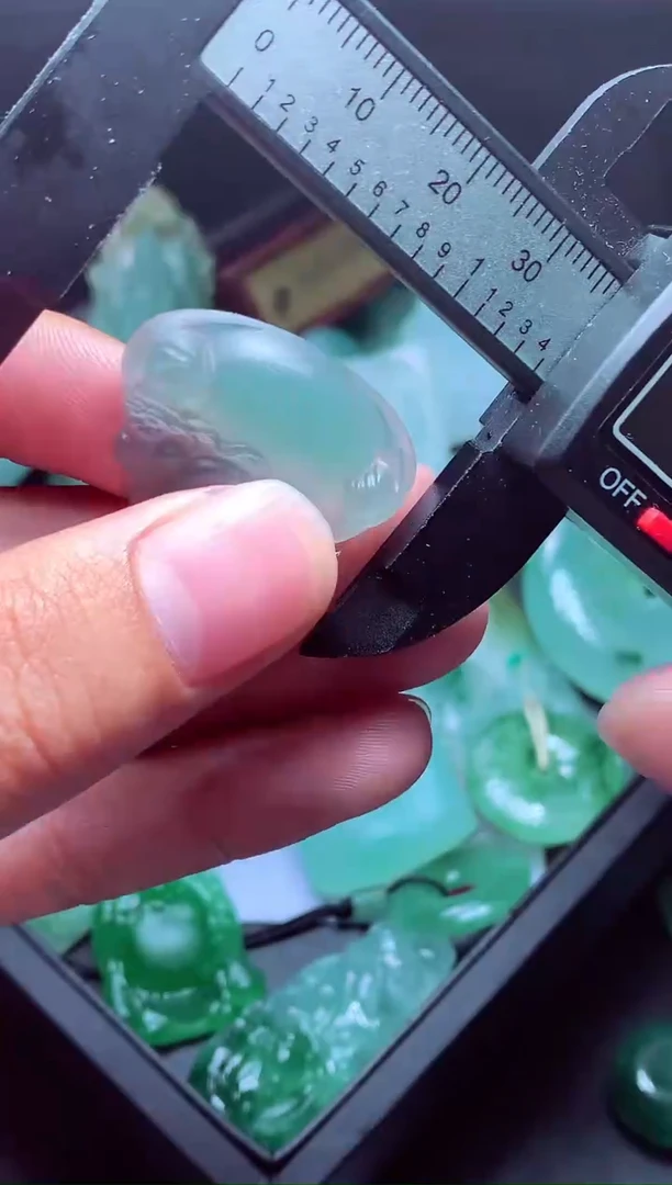 未镶嵌定制翡翠霆*#毛货翡翠定制