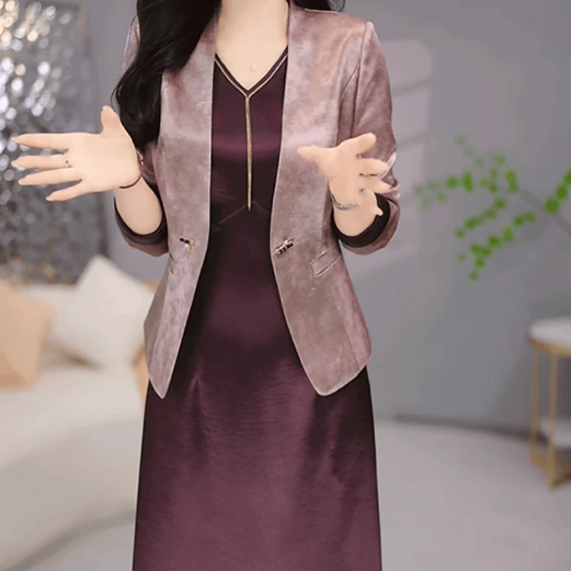 A924【外套+连衣裙】2025秋季新款高贵时尚轻职风显瘦优雅套装裙