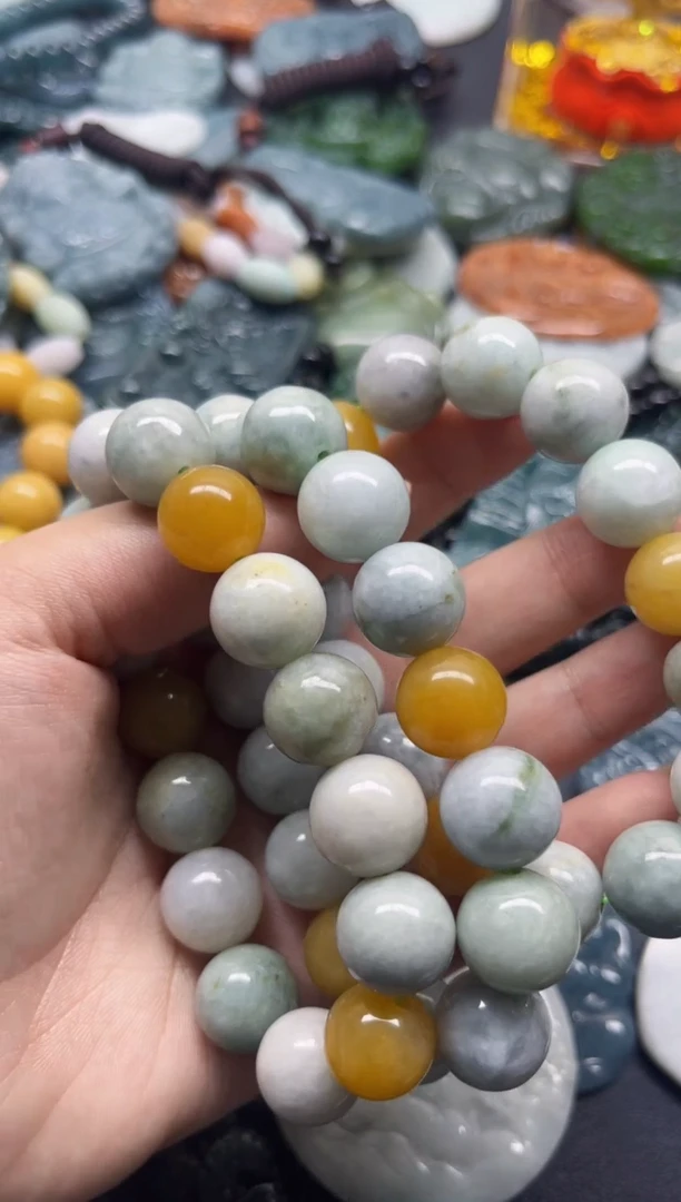 【闪购商品】翡翠颈饰未镶嵌翡翠-