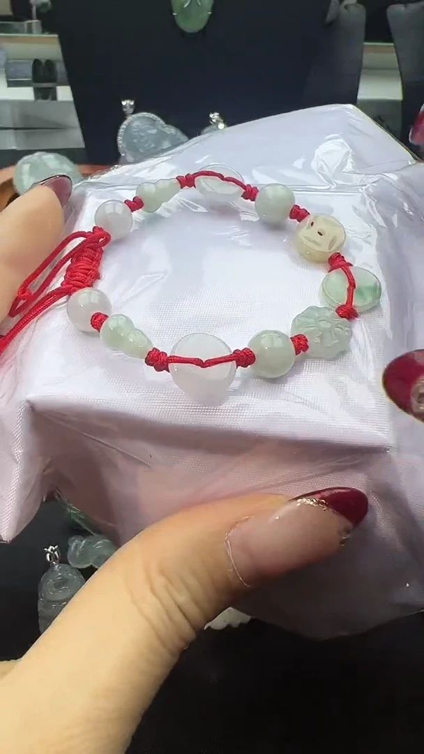 【闪购商品】翡翠手串未镶嵌小孩款平安扣手串多样性发其一