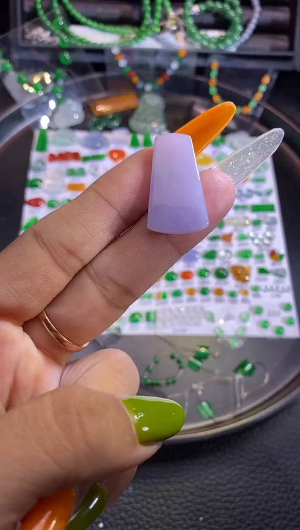 未镶嵌挂件翡翠牌