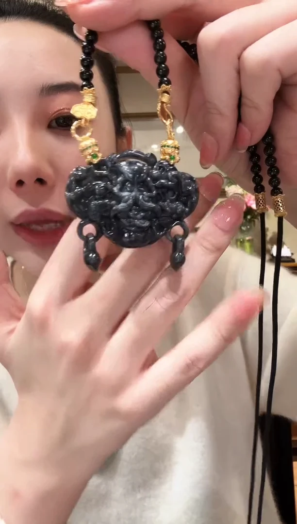 【闪购商品】翡翠颈饰未镶嵌国风