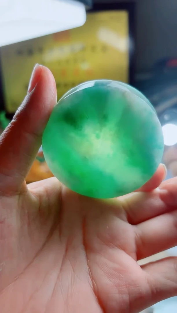 翡翠未镶嵌颈饰A货曹星826