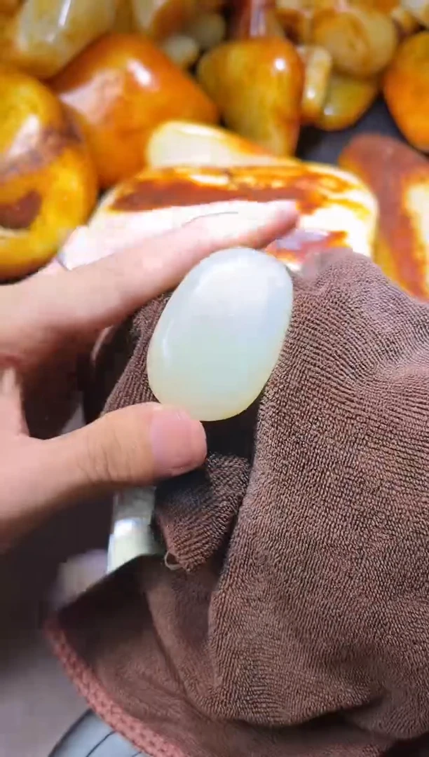 和田玉（子料）未镶嵌挂件YL-WW-5.25-99多样性发货