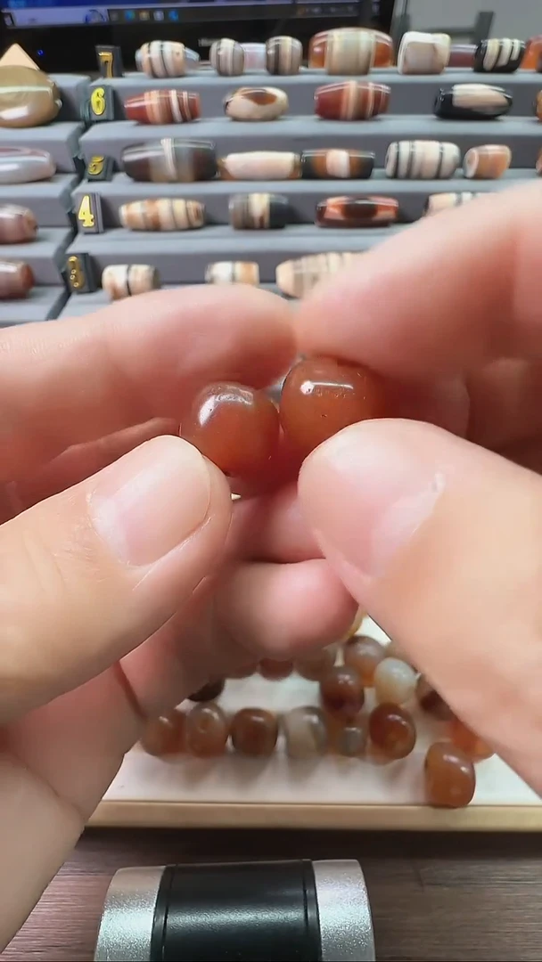 未镶嵌颈饰玛瑙/玉髓玛瑙13*14