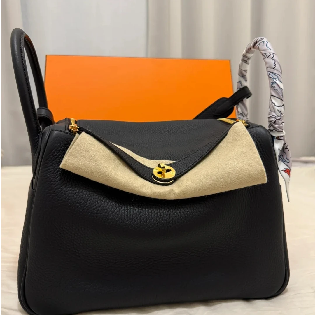 99新 Hermes/爱马仕 小花Jerry活动Lindy 30黑色 Y刻 金扣包