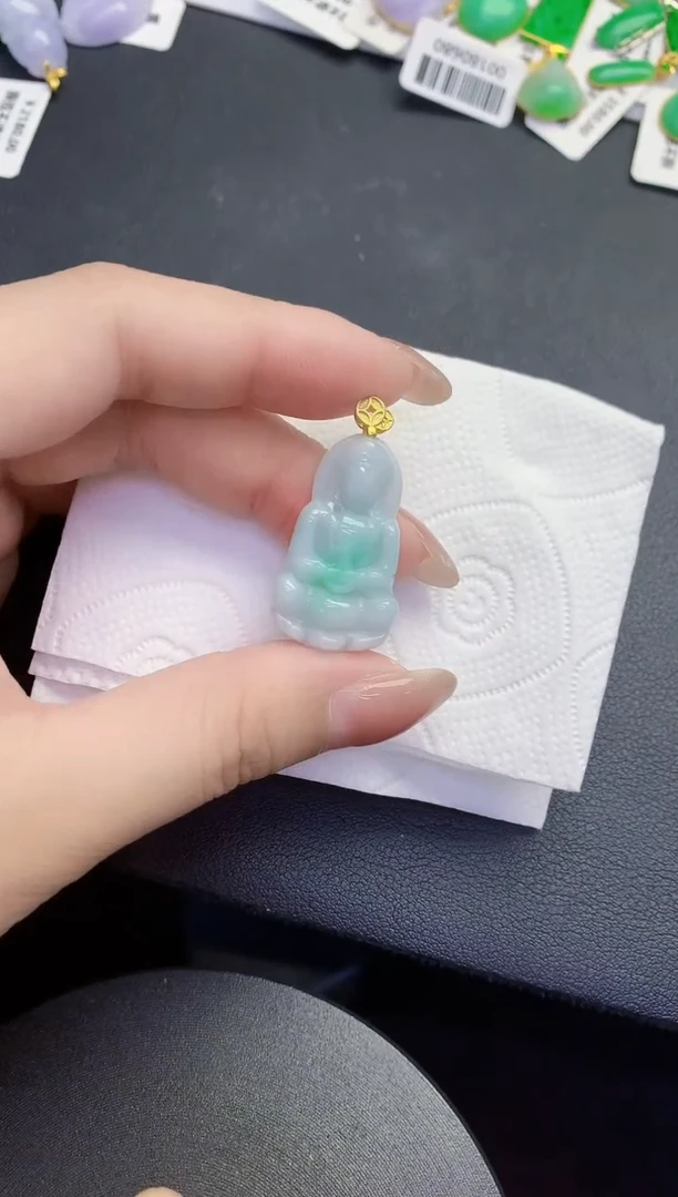 颈饰未镶嵌翡翠缅甸天然翡翠A货