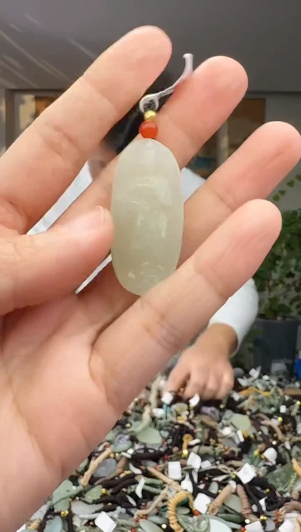 未镶嵌和田玉挂件拍一发一