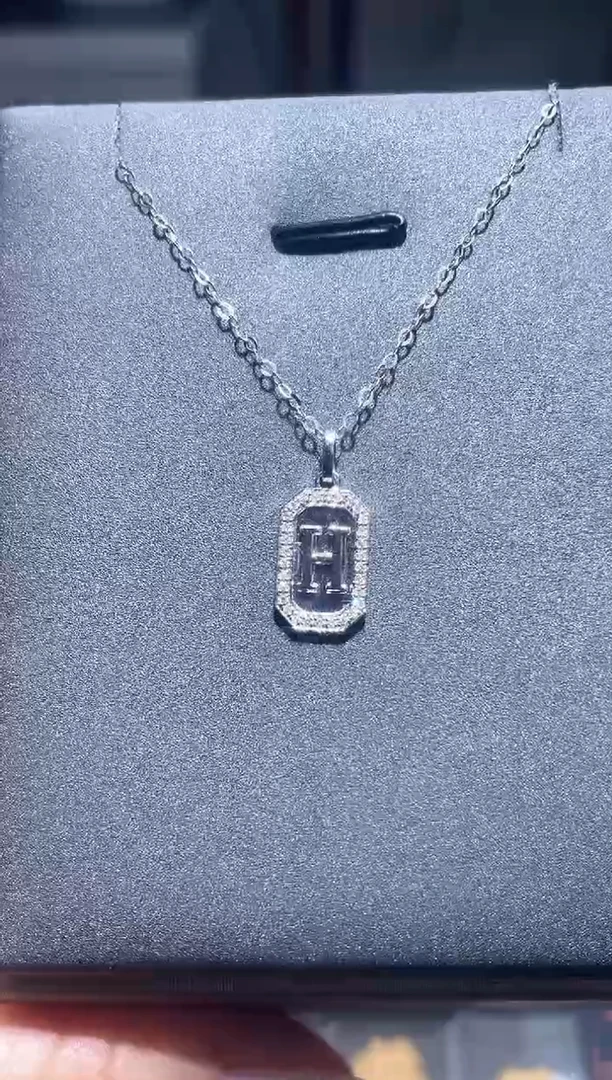 【闪购商品】钻石项链18K金镶嵌钻石项链